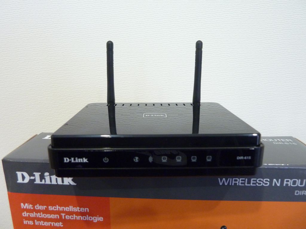 Роутер D-Link DIR-615