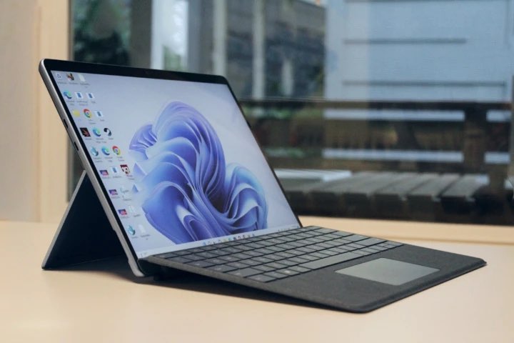 Microsoft Surface Pro 9